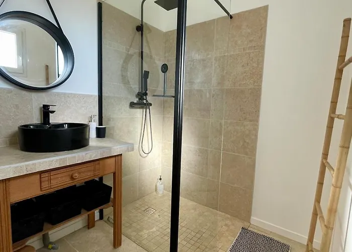 De Charme Trois Au Pied Des Marais Grand Jardin Casa vacanze