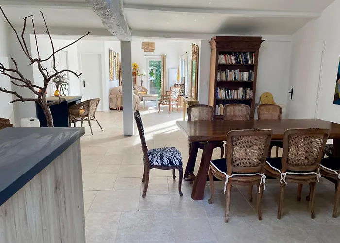 De Charme Trois Au Pied Des Marais Grand Jardin L'Ile-d'Olonne